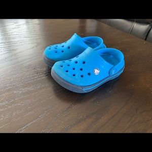 Size 6/7 Crocs